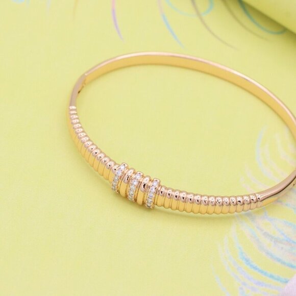 Chic Rose Gold Bangle with Textured Bead Design, XPBL0564 - Picture 3 of 12